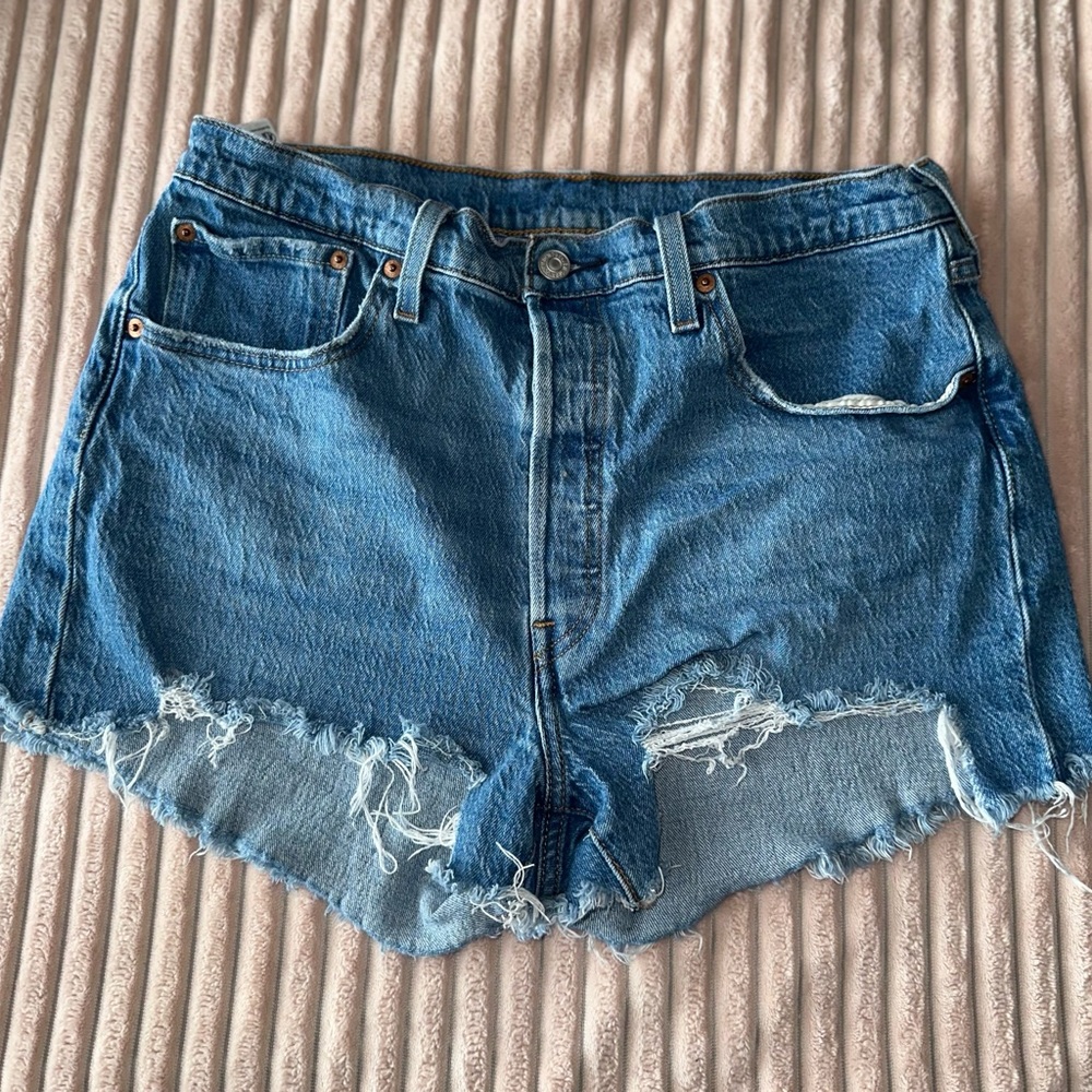 Levi's Blue Jean Shorts High-Waisted Distressed